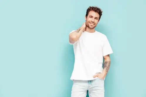 crew-neck-t-shirts-everything-you-need-to-know-for-this-wardrobe-item-264057-1740412252