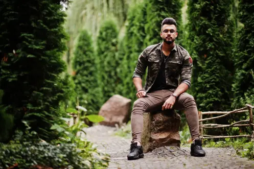 mens-cargo-trousers-comfortable-stylish-and-functional-646950-1731782846