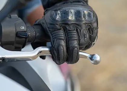 safety-first-the-key-features-of-high-quality-motorcycle-gloves-471201-1714724426
